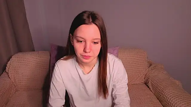 Snapshot of lolytaberry chatting on 3, 6, 2026 lolytaberry online show from 3, 6, 2026