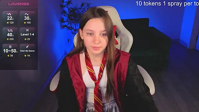 Snapshot of lolytaberry chatting on 5, 7, 2026 lolytaberry online show from 5, 7, 2026
