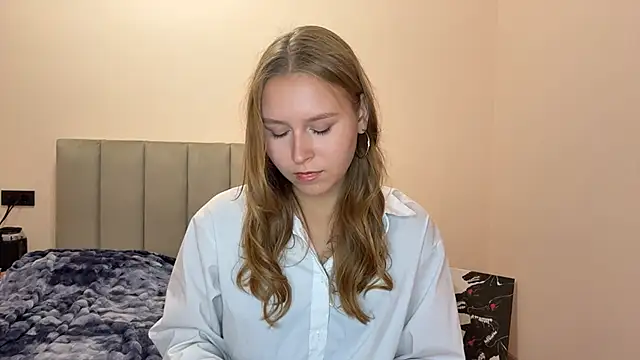 AlisaDreamy online show from 11, 5, 2026