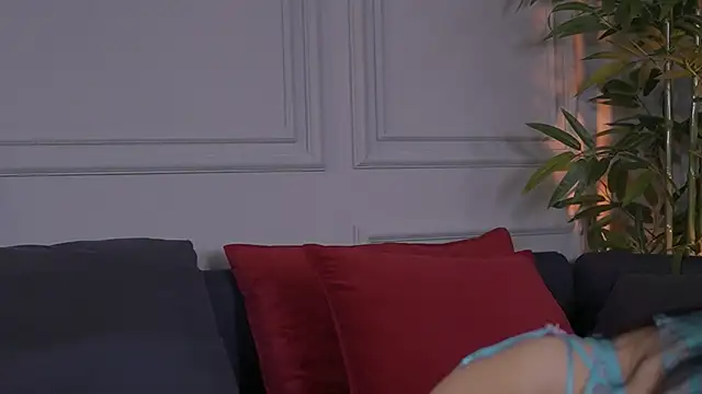 KyraReign online show from 27, 5, 2026