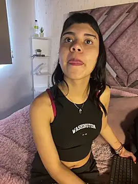 Snapshot of AntonellaCooper_Pink chatting on 14, 7, 2026 AntonellaCooper Pink online show from 14, 7, 2026