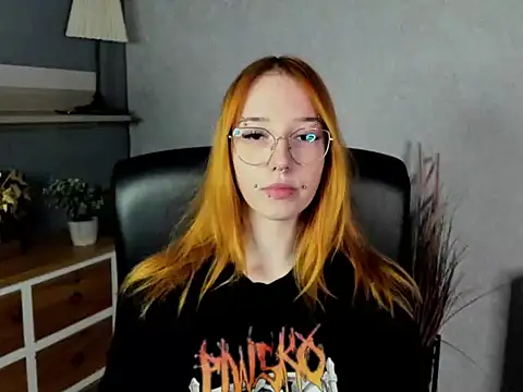 foxSonya online show from 15, 5, 2026