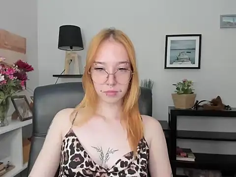 foxSonya online show from 22, 7, 2026