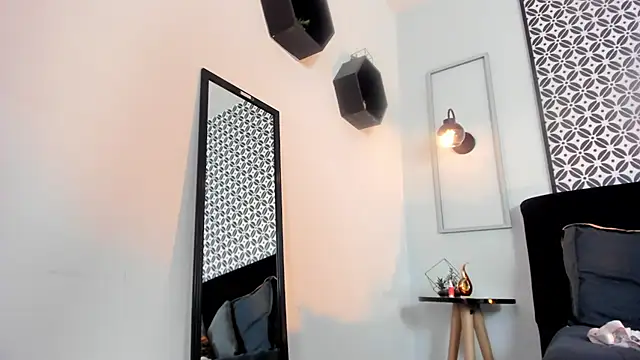 Snapshot of amelie_furtado chatting on 23, 5, 2026 amelie furtado online show from 23, 5, 2026