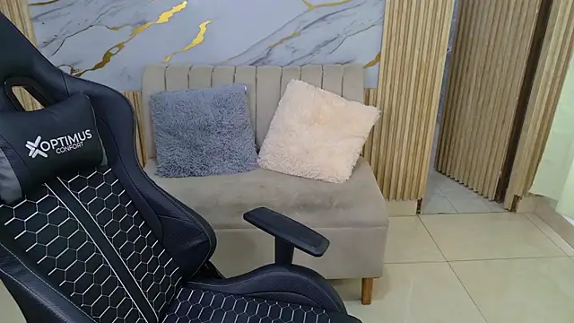 Rachell boobs online show from 21, 5, 2026