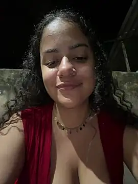Snapshot of saharariderr chatting on 27, 5, 2026 saharariderr online show from 27, 5, 2026