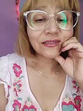 Snapshot of vitaminafranccesca chatting on 26, 5, 2026 vitaminafranccesca online show from 26, 5, 2026
