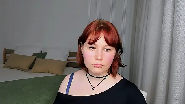 Snapshot of MiaLacrice chatting on 17, 5, 2026 MiaLacrice online show from 17, 5, 2026