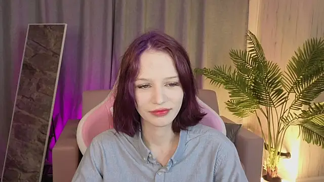 Snapshot of AliceJohansone chatting on 29, 5, 2026 AliceJohansone online show from 29, 5, 2026