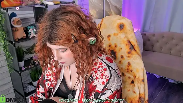 Snapshot of Candyy_yeahh chatting on 19, 5, 2026 Candyy yeahh online show from 19, 5, 2026