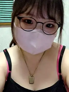 Snapshot of ao_chan_o0 chatting on 22, 7, 2026 ao chan o0 online show from 22, 7, 2026