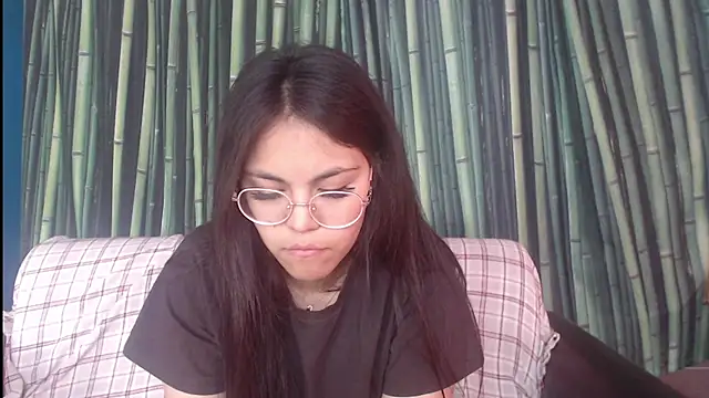 Snapshot of Anda_here chatting on 25, 5, 2026 Anda here online show from 25, 5, 2026