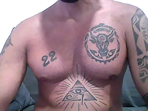 Alessandromagno8 online show from 4, 6, 2026