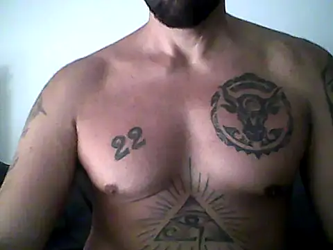 Alessandromagno8 online show from 8, 6, 2026