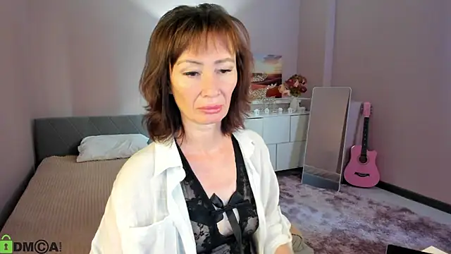Snapshot of gracekellyyy chatting on 6, 6, 2026 gracekellyyy online show from 6, 6, 2026