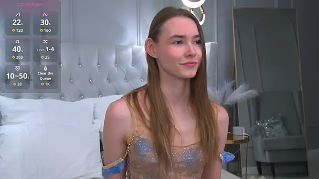 Snapshot of LillianYoung chatting on 19, 5, 2026 LillianYoung online show from 19, 5, 2026