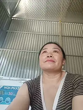Snapshot of -Lytina- chatting on 7, 6, 2026 -Lytina- online show from 7, 6, 2026