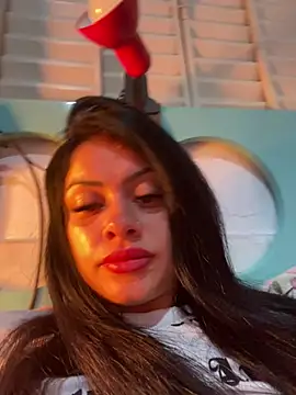 Snapshot of belababyy chatting on 14, 7, 2026 belababyy online show from 14, 7, 2026