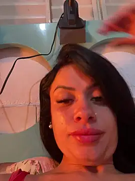 Snapshot of belababyy chatting on 16, 7, 2026 belababyy online show from 16, 7, 2026