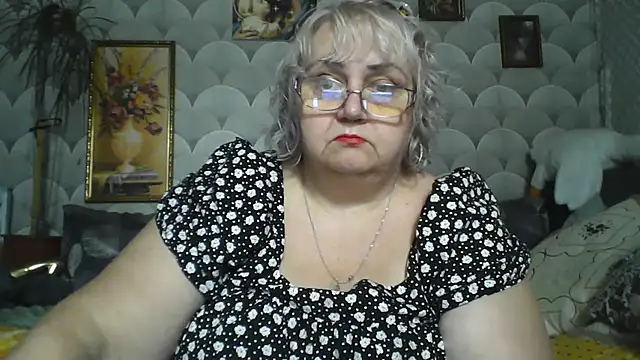 Snapshot of MarinaFarina53 chatting on 9, 7, 2026 MarinaFarina53 online show from 9, 7, 2026