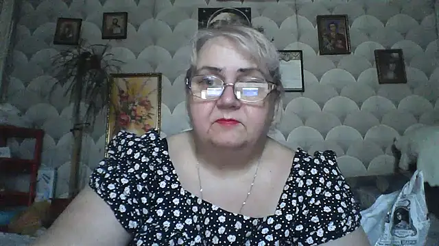 Snapshot of MarinaFarina53 chatting on 11, 7, 2026 MarinaFarina53 online show from 11, 7, 2026