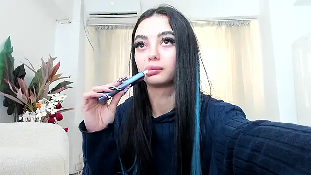 RachellRavee online show from 18, 5, 2026