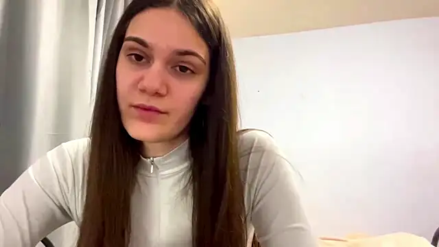 Snapshot of MaryRaven chatting on 7, 5, 2026 MaryRaven online show from 7, 5, 2026