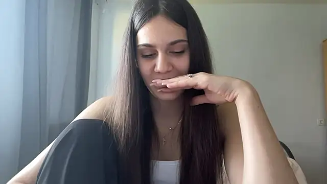 Snapshot of MaryRaven chatting on 21, 5, 2026 MaryRaven online show from 21, 5, 2026