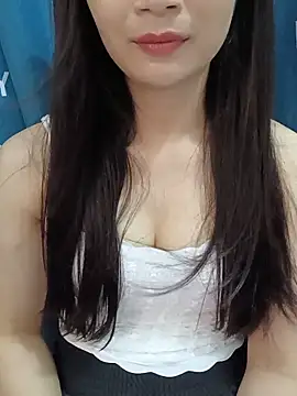 -Hena- online show from 18, 5, 2026