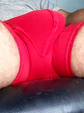 Snapshot of masterTsBigCock chatting on 10, 5, 2026 masterTsBigCock online show from 10, 5, 2026