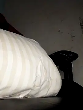 Snapshot of masterTsBigCock chatting on 19, 5, 2026 masterTsBigCock online show from 19, 5, 2026