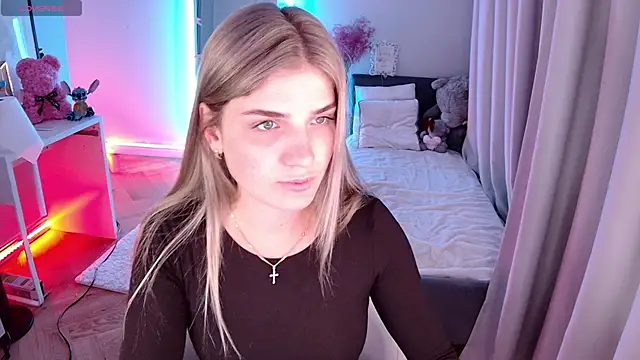 Snapshot of Leri_One chatting on 12, 5, 2026 Leri One online show from 12, 5, 2026