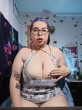 Snapshot of hada_submissive chatting on 13, 7, 2026 hada submissive online show from 13, 7, 2026