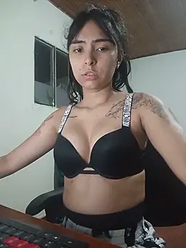 Snapshot of Amarantha_222 chatting on 29, 5, 2026 Amarantha 222 online show from 29, 5, 2026