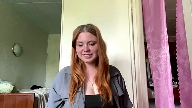 Violette Iguina online show from 19, 5, 2026