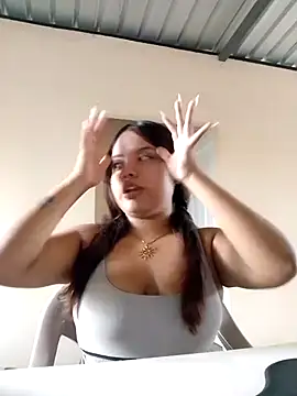 Snapshot of Daniela-Peruana chatting on 23, 5, 2026 Daniela-Peruana online show from 23, 5, 2026