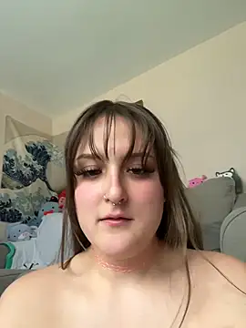 Snapshot of Hazel_Haze chatting on 19, 5, 2026 Hazel Haze online show from 19, 5, 2026