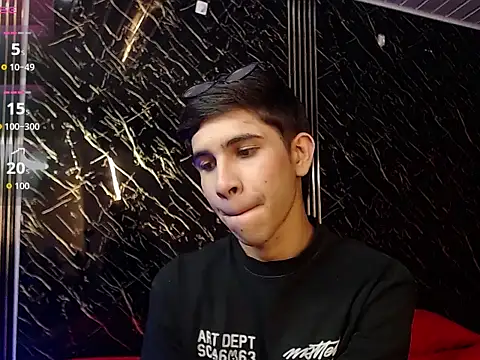 Snapshot of joshua_saenz_ chatting on 24, 5, 2026 joshua saenz online show from 24, 5, 2026