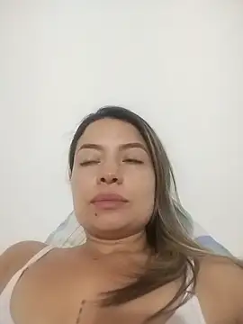 Annie-Latina online show from 1, 6, 2026