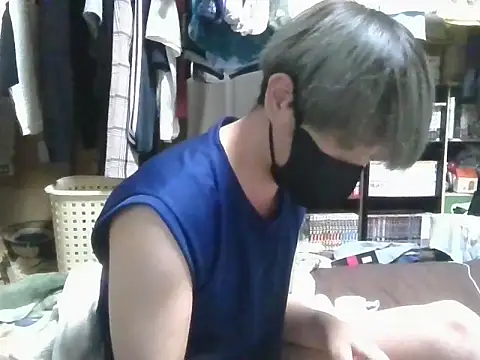 Snapshot of kazupan22 chatting on 1, 6, 2026 kazupan22 online show from 1, 6, 2026