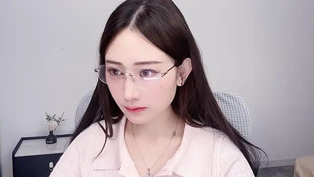Snapshot of _222Mia chatting on 19, 5, 2026 222Mia online show from 19, 5, 2026