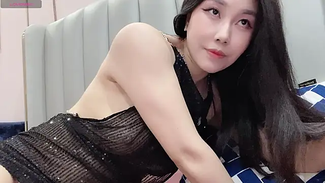 Snapshot of Emma_qiqi chatting on 7, 7, 2026 Emma qiqi online show from 7, 7, 2026