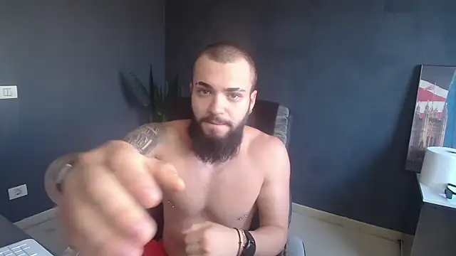 Snapshot of OscarWillss chatting on 25, 6, 2026 OscarWillss online show from 25, 6, 2026