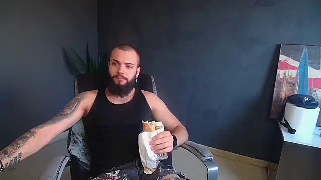Snapshot of OscarWillss chatting on 26, 6, 2026 OscarWillss online show from 26, 6, 2026