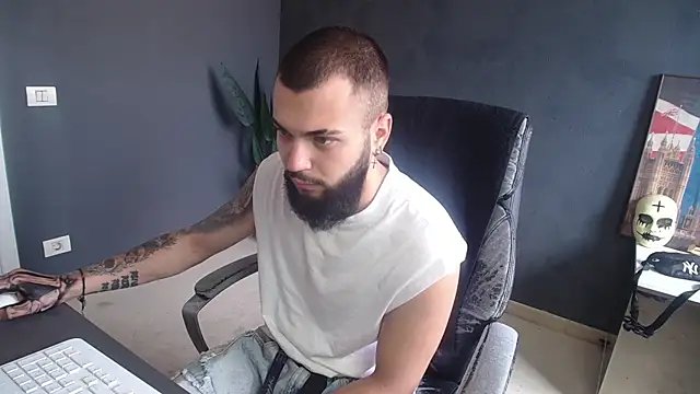Snapshot of OscarWillss chatting on 2, 7, 2026 OscarWillss online show from 2, 7, 2026