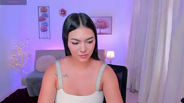 Emma Moretti1 online show from 19, 5, 2026