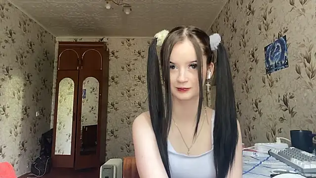 Snapshot of MilanaLush chatting on 14, 5, 2026 MilanaLush online show from 14, 5, 2026