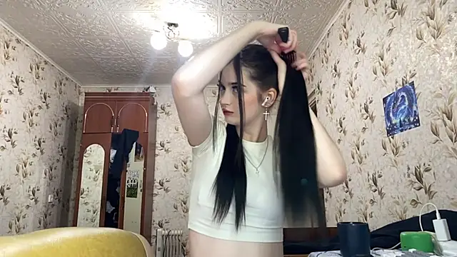 Snapshot of MilanaLush chatting on 15, 5, 2026 MilanaLush online show from 15, 5, 2026
