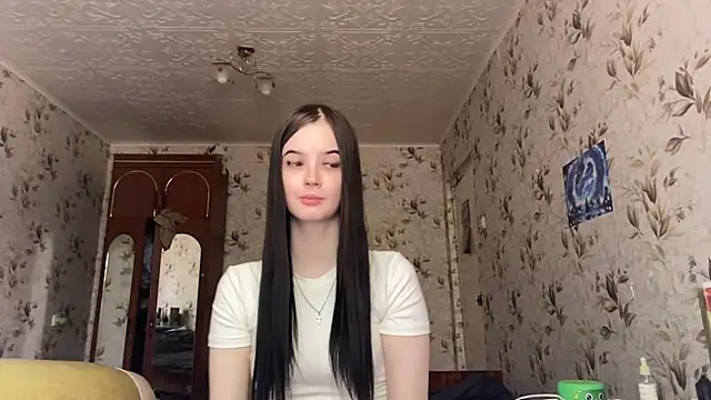 Snapshot of MilanaLush chatting on 17, 5, 2026 MilanaLush online show from 17, 5, 2026
