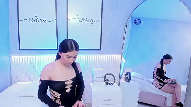 Snapshot of Ashley_lee4u chatting on 16, 5, 2026 Ashley lee4u online show from 16, 5, 2026